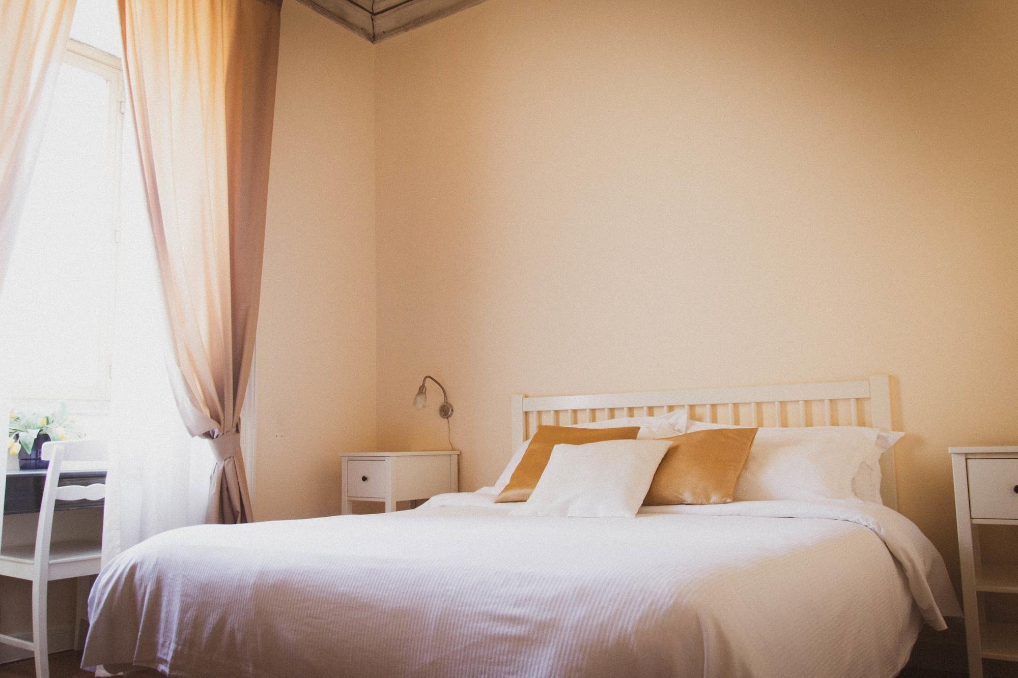 Bed and Breakfast Antica Dimora Caruso CTA Exterior foto