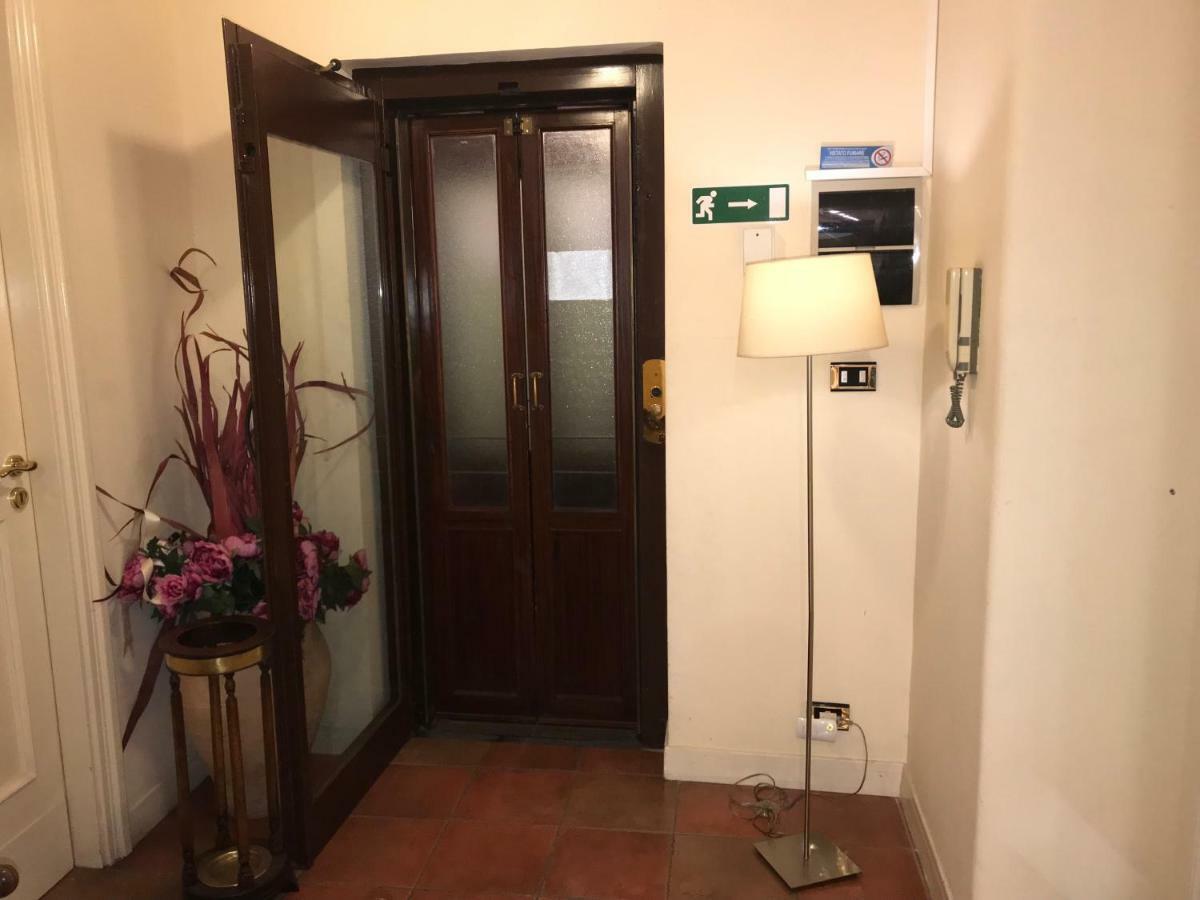 Bed and Breakfast Antica Dimora Caruso CTA Exterior foto